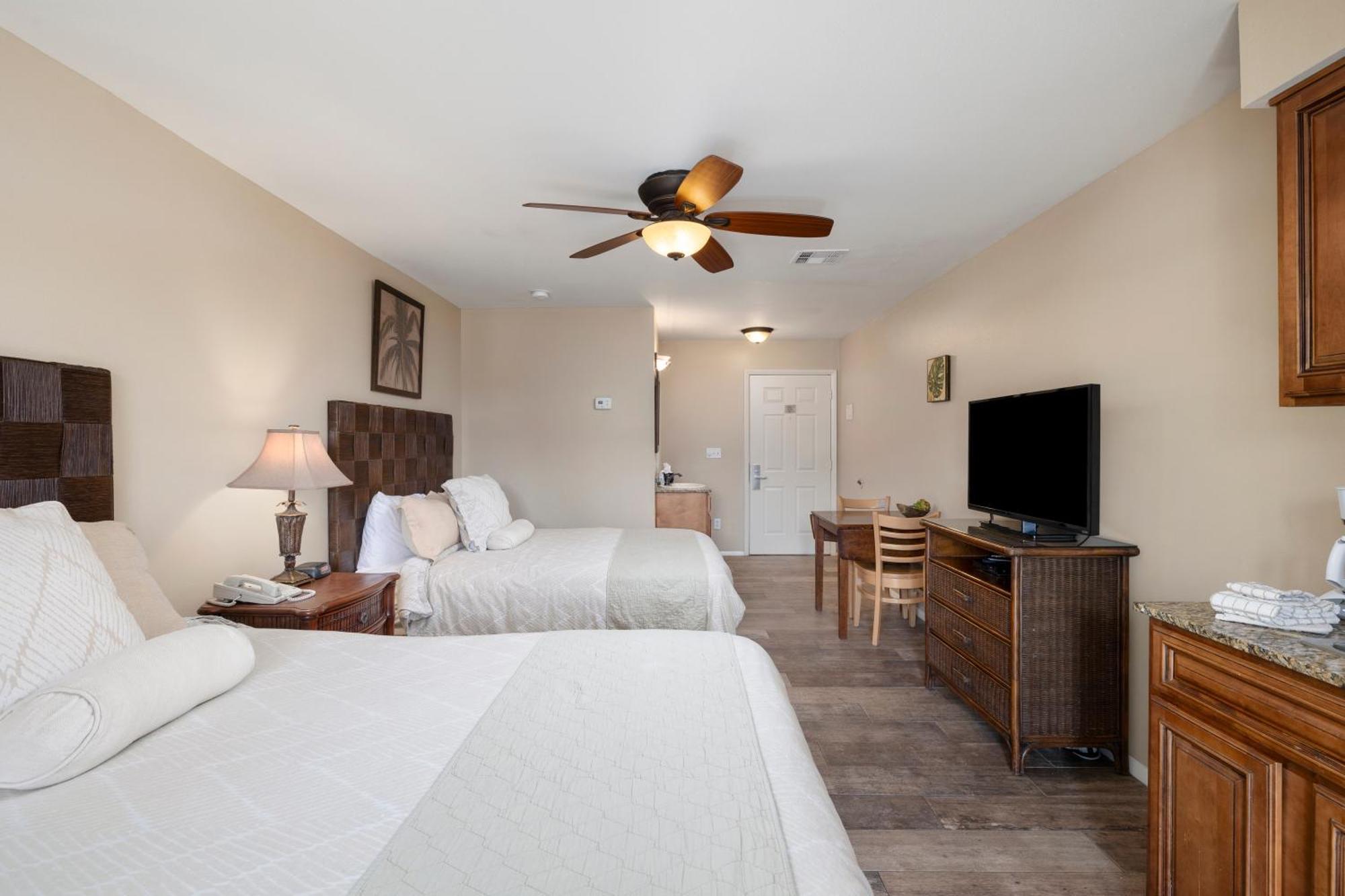Still Waters Resort Indian Point Екстериор снимка
