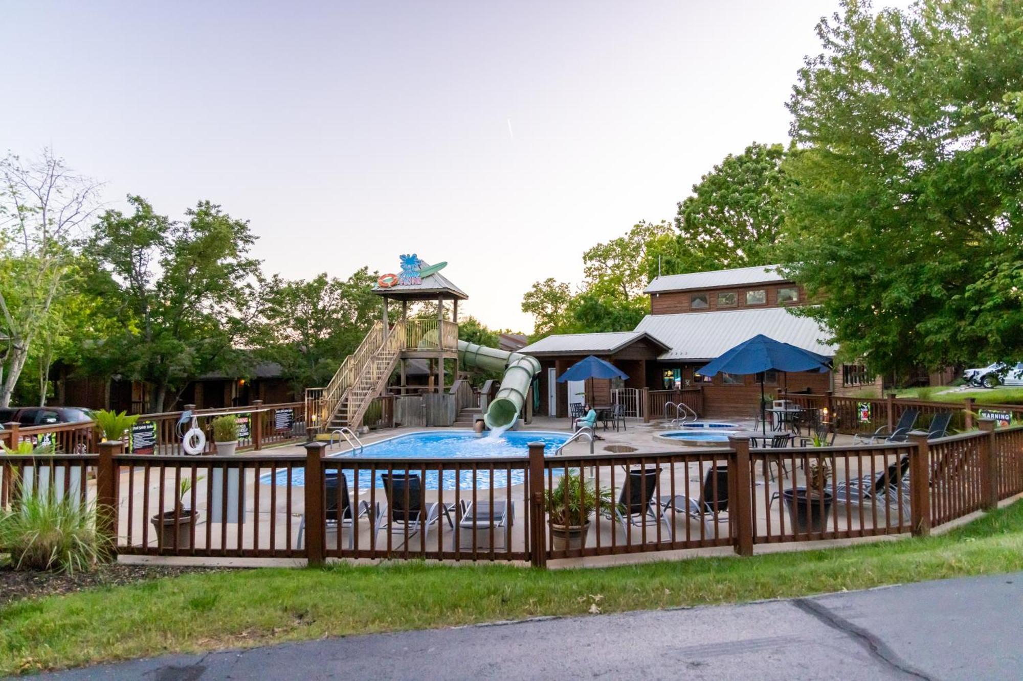 Still Waters Resort Indian Point Екстериор снимка